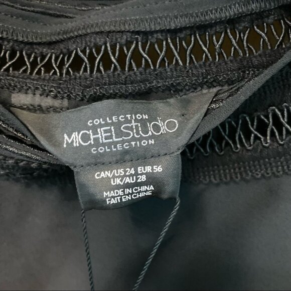 MICHEL  STUDIO Sz 24 Plus Size Embroidery Flute Sleeve Boatneck Top - Picture 3 of 8